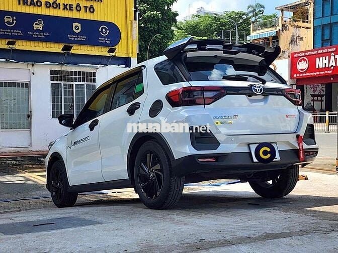 Toyota Raize Lên Full Phụ Kiện