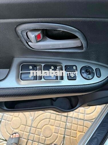 Bán xe kia caren 2010