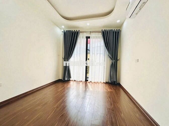 Nhà đẹp Khương Trung 41m2, lô góc, 30m ra ô tô giá 7.8 tỷ