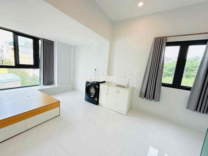 Căn Hộ Cửa Sổ Máy Giặt Riêng Nguyễn Gia Trí Bình Thạnh Gần Hàng Xanh