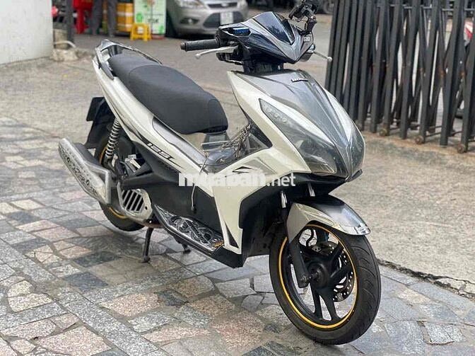 Air Blade 125 Trả trc 10tr8 nhận xe bao nợ xấu