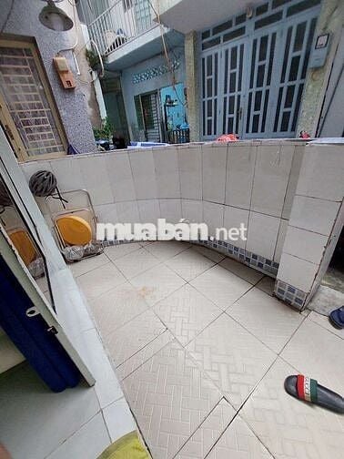 Bán nhà dô ở liền  trệt +lầu vị trí cực đẹp