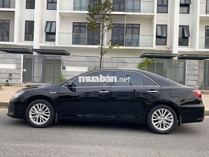 Camry 2.0E sản xuất 2017 đi đúng 76 ngàn km