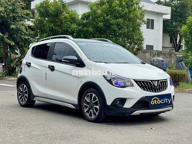 VinFast Fadil Plus 2022 - Màu trắng  - 5v5km