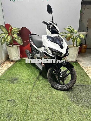 cần bán air balade