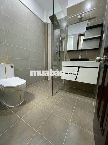 Cần cho thuê nhà MT 9A Giải Phóng P.4 Q.Tân Bình