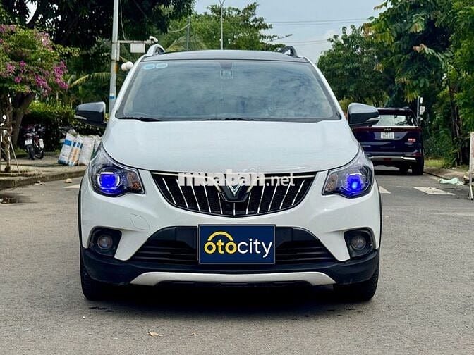 VinFast Fadil Plus 2022 - Màu trắng  - 5v5km