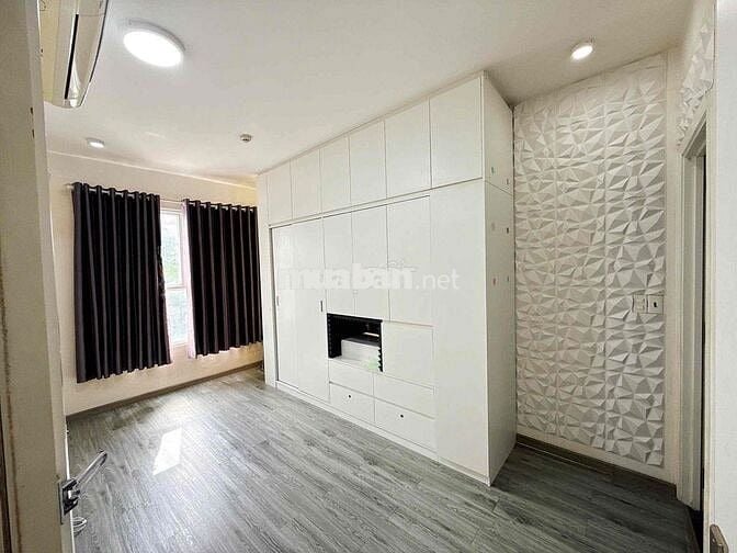 Chính chủ bán căn hộ sơn kỳ 1 2pn 1wc có sổ giá 2ty8