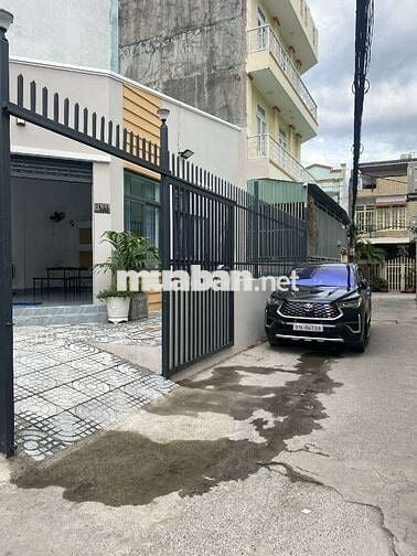 Nhà bán gấp ,giảm giá kịch sàn , trả là bán , Trung Tâm Bình Tân