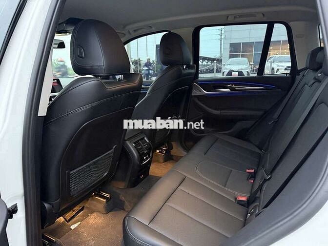 Em cần bán bmw x3 20i sx 2024 siêu lướt