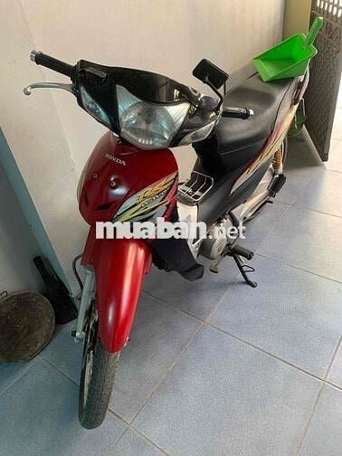 Mình có con xe rs muốn bán giá 6tr2 máy móc ổn địn