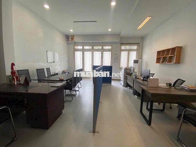 Cho thuê nhà trục chính D1 KDC Phú Hoà, Thủ Dầu Một, Bình Dương (GC) _