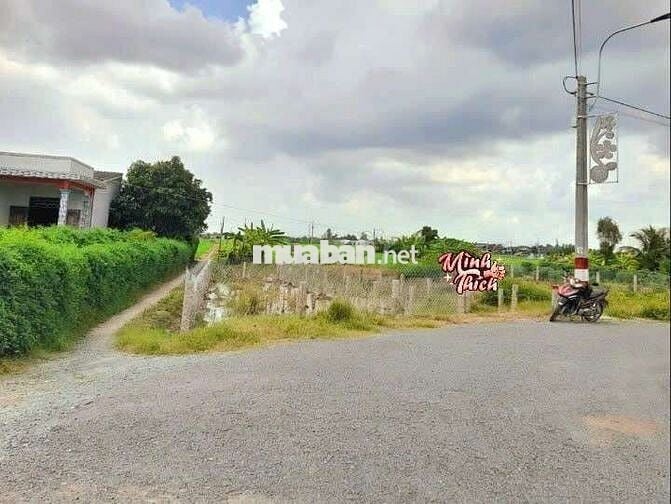 Hàng ngộp, 72m2 đất thổ cư đường nhựa cực đẹp, 435 tr