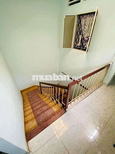 Phòng trọ 1tr8 quận tân phú (Có nội thất )