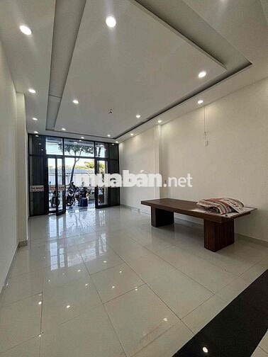 🟡CHO THUÊ NHÀ 3 TẦNG MT LÊ THẠCH, 4 pn , SÁT BẾN XE