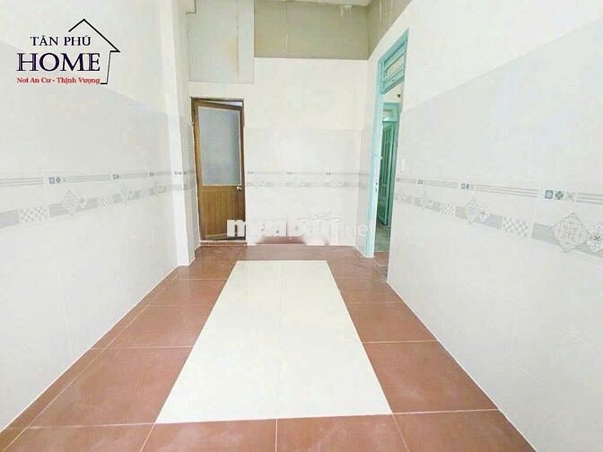 NC hẻm 8m Tân Quý – 4x10m, 3PN 4WC, nội thất sẵn, giá tốt 10.5tr/thán