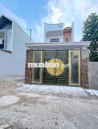 Bán nhà lầu thổ cư đường thông ngay ủy ban Phường Trảng Dài