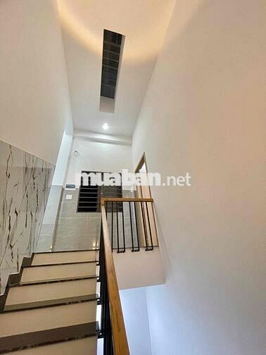 Căn hộ studio 35m2, 3 tầng 3 mê mới 100%, full nội thất