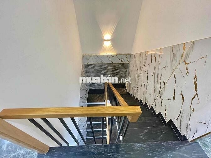 Căn hộ studio 35m2, 3 tầng 3 mê mới 100%, full nội thất