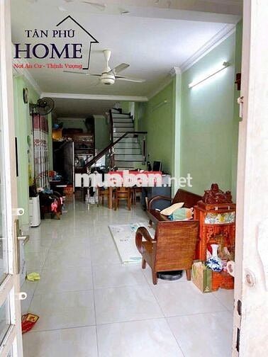 Nhà góc 2 MTNB Gò Dầu – Tân Quý, 1 trệt 1 lầu, nôi thất, giá 10tr/thán