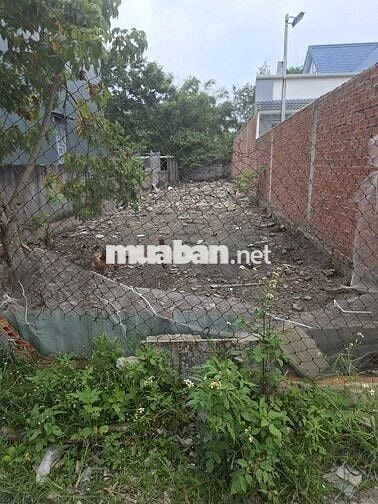 Đất thổ 167m2 sau UBND, cách BV-Trường học-Trạm y tế Mỹ Hạnh Nam 250m