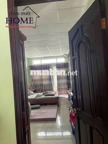Nhà góc 2 MTNB Gò Dầu – Tân Quý, 1 trệt 1 lầu, nôi thất, giá 10tr/thán