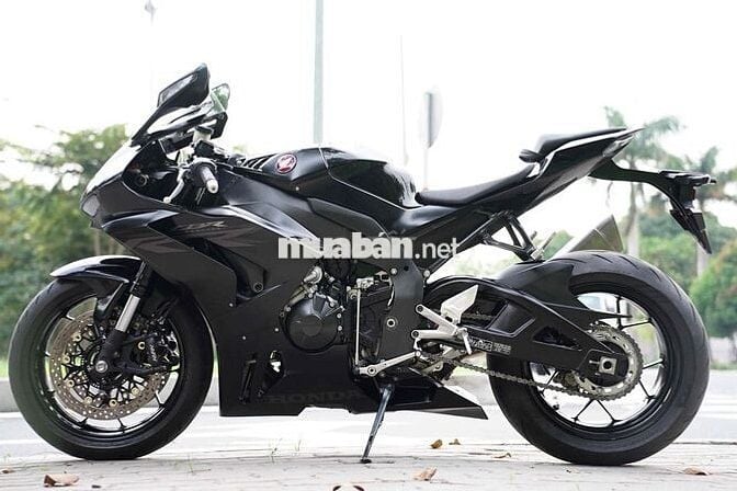 👦🏼🚦 HONDA CBR1000 RRR- FIREBLADE ODO 2K SIÊU LƯỚT