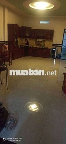 Nhà mới trong kdc hiêp thành city 5pn lớn , có thang tời chuyển hàng