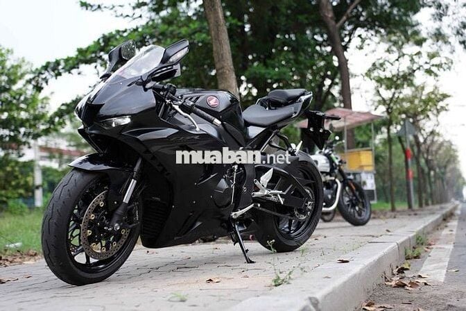 👦🏼🚦 HONDA CBR1000 RRR- FIREBLADE ODO 2K SIÊU LƯỚT
