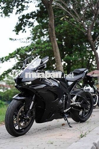 👦🏼🚦 HONDA CBR1000 RRR- FIREBLADE ODO 2K SIÊU LƯỚT