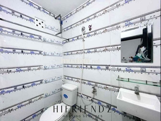 TRỐNG SẴN 1 PHÒNG MỚI XÂY - FULL NỘI THẤT - THANG MÁY - GẦN VHU - AOEN