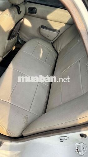 Toyota Corolla 2000 XL 1.3 MT