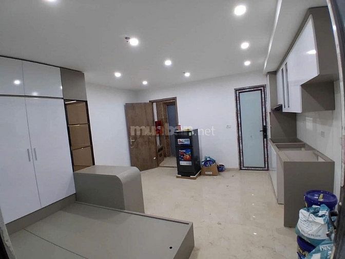 Bán căn STUDIO nhà 6,5 tầng tại Nhổn Nam Từ Liêm Hà Nội giá 7,xtỷ.