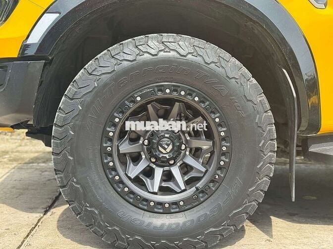 XLT 4x4 up Raptor xe trắng waps vàng đen