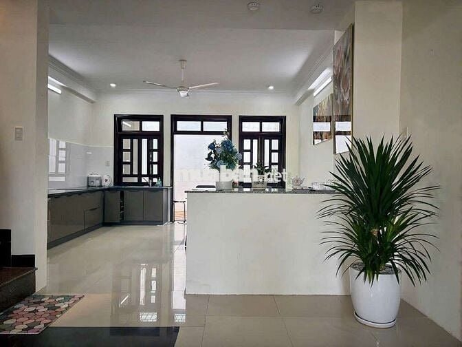 HS Cho thuê nhà nguyên căn, phía Bắc Nha Trang