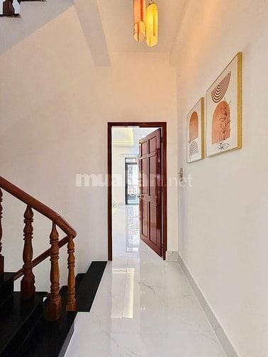 Chủ bán gấp nhà Huỳnh Mẫn Đạt, Q5 còn mới giá 2tỷ550 - diện tích 52m2 