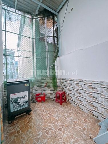 Hàng VIP HẺM BAGAC tới nhà QUAN 5 GÀN TRUONG HOC BENH VIEN SIEU THI 