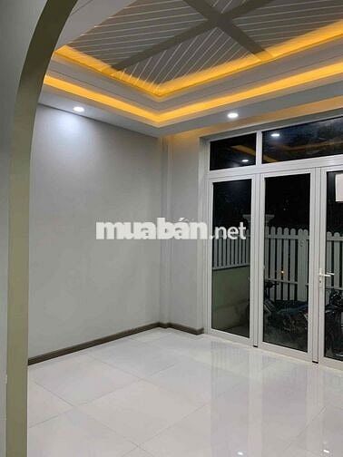 Cho thuê 7 x14-1 lầu -3 phong -xtt —Gần chợ xuan thoi thuong