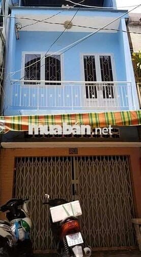 Mặt chợ Vườn Chuối đông đúc kinh doanh  đường Điện Biên Phủ