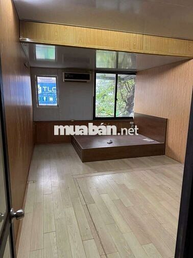 Bán Nhà Mặt Phố KD Đỉnh Cách Hồ Linh Đàm 2km 65m2 2 Tầng 2,2 Tỷ