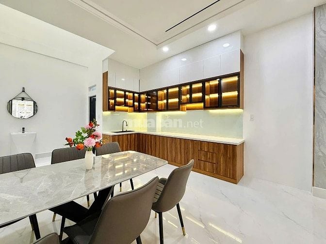 Chủ bán gấp nhà Huỳnh Mẫn Đạt, Q5 còn mới giá 2tỷ550 - diện tích 52m2 