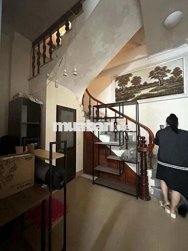 Bán nhà Nguyễn Trãi Thanh Xuân 39m2, 3 tầng, ba gác cửa – 50m ra ô tô