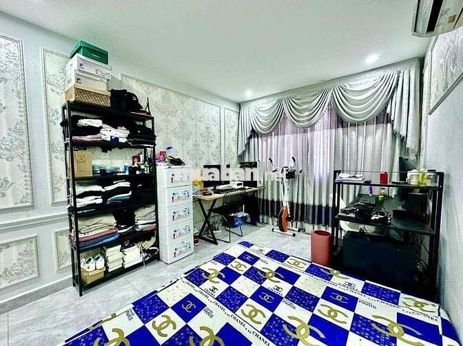 HẺM XE HƠI CÁCH 50M MẶT TIỀN - TRUNG TÂM QUẬN 10 - PHONG CÁCH CHÂU ÂU