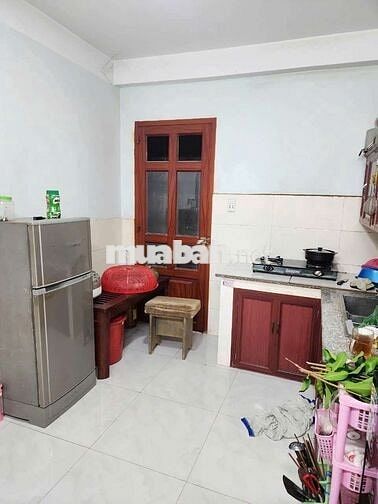 BÁN NHÀ 158M2 ĐUONG ĐH418 P KHÁNH BÌNH CÓ 4 PHONG TRỌ PHÍA SAU XE HƠI