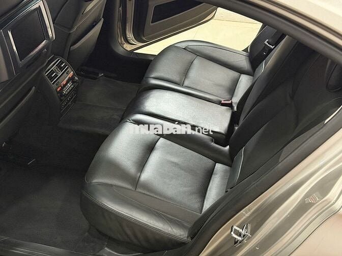 Bmw 750i 2009 đk 2011 odo 7.7v giá 599