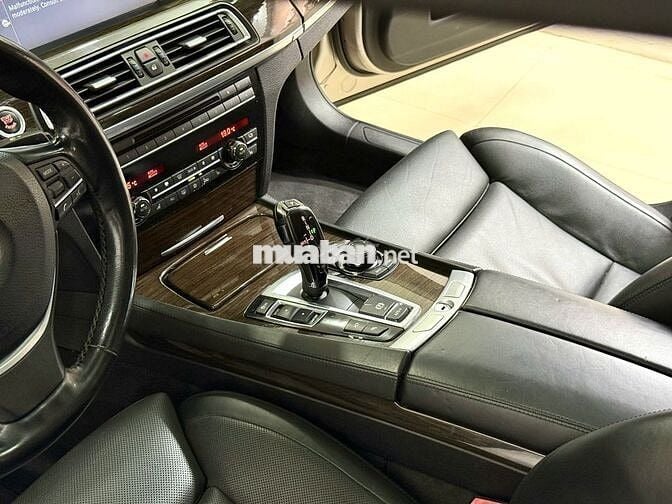Bmw 750i 2009 đk 2011 odo 7.7v giá 599