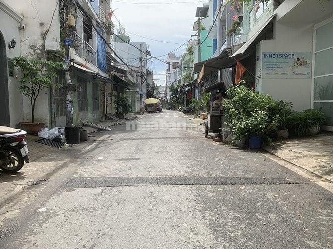 Nhà HXH Lý Thánh Tông 4x20m, 1 lầu đúc nhà mới đẹp ở liền, hẻm thông