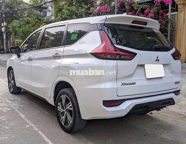 Mitsubishi Xpander 2020 1.5 MT form mới trắng đẹp