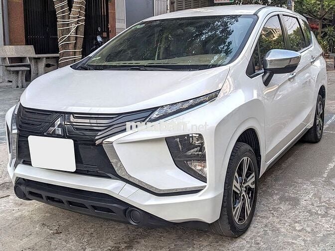 Mitsubishi Xpander 2020 1.5 MT form mới trắng đẹp