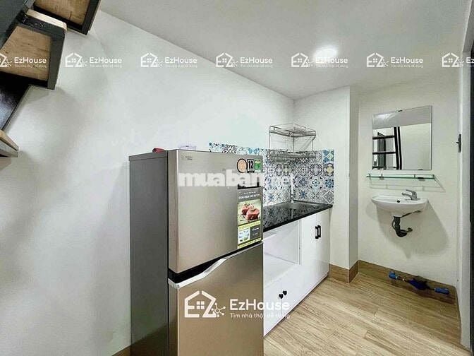 KHAI TRƯƠNG PHÒNG CÓ GÁC NGAY ĐẠI HỌC VĂN LANG CS3